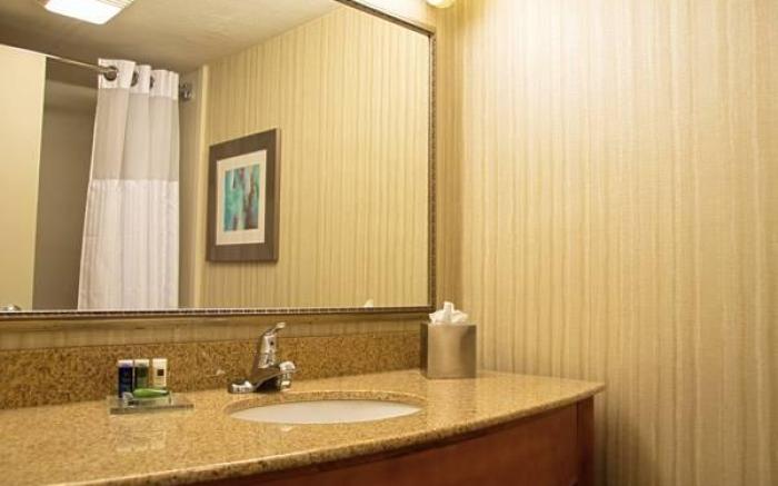 Holiday Inn Coralville - Iowa City By IHG