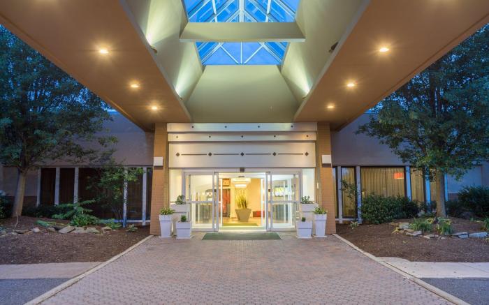 Holiday Inn Harrisburg I-81 By IHG