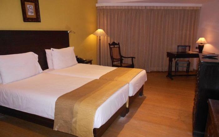 O Hotel Goa, Candolim Beach