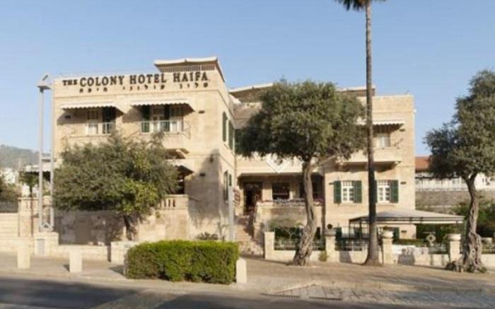 The Colony Hotel