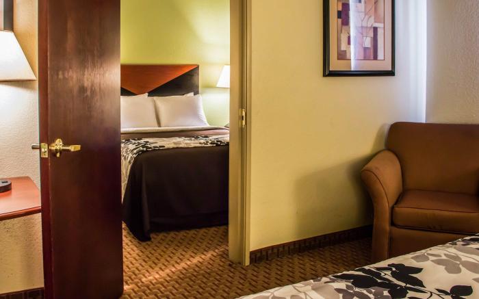Sleep Inn & Suites at Six Flags