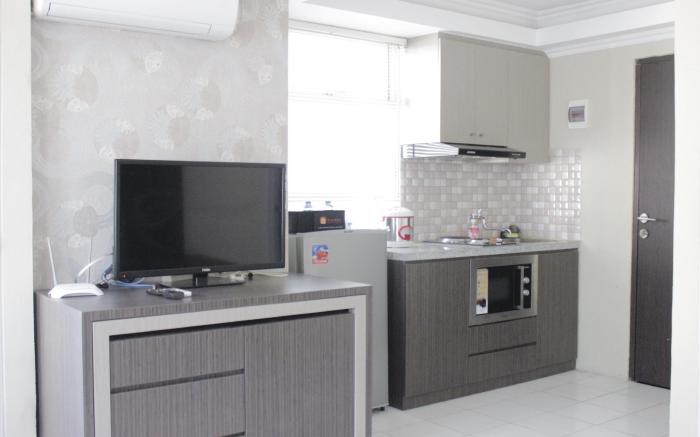 Studio room The Jarrdin Cihampelas Apt By Travelio