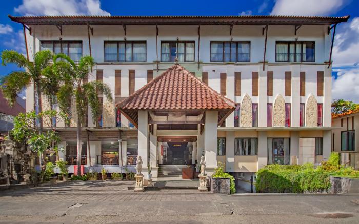 Hotel Grand Santhi