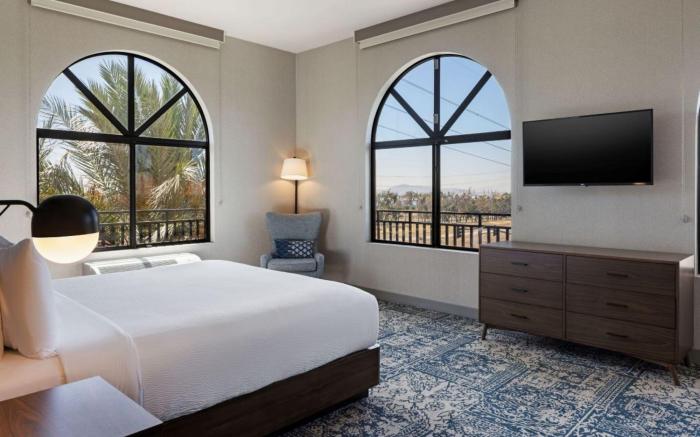 Four Points by Sheraton Ontario-Rancho Cucamonga