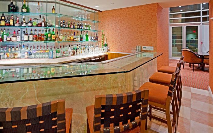 Long Island City - Manhattan View Hotel