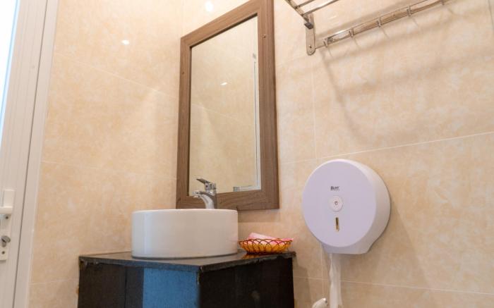 Tuyet Lan Hotel