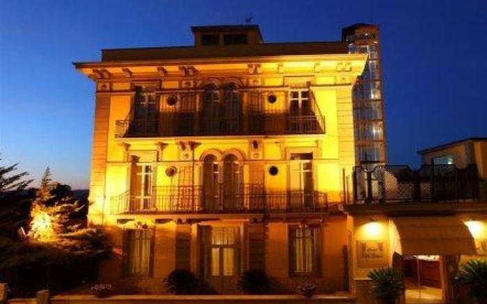 Hotel Villa Traiano