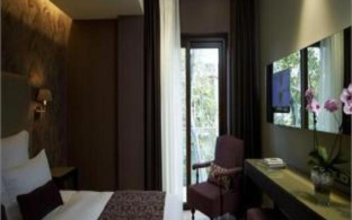 The Y Hotel