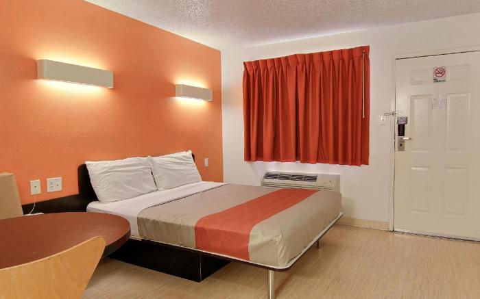 Motel 6-Austin, TX