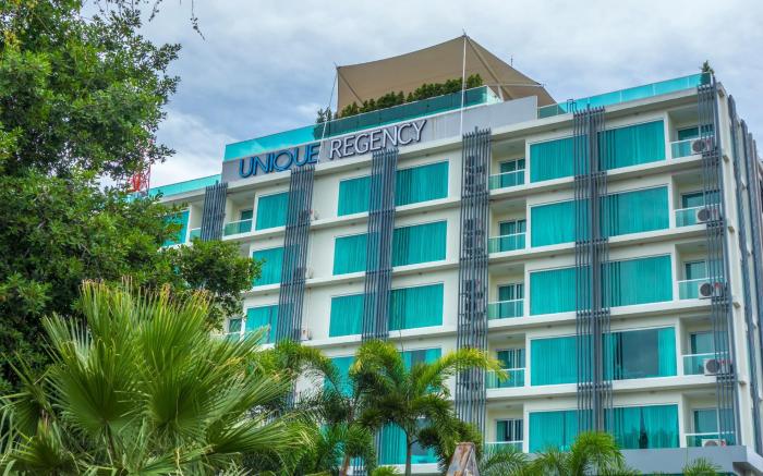 Unique Regency Hotel