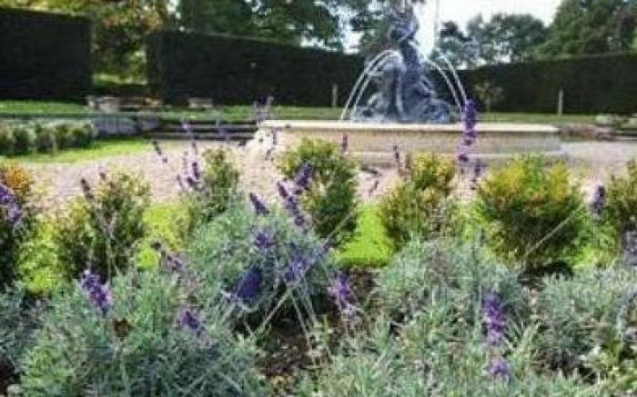 Greenwoods Hotel & Spa