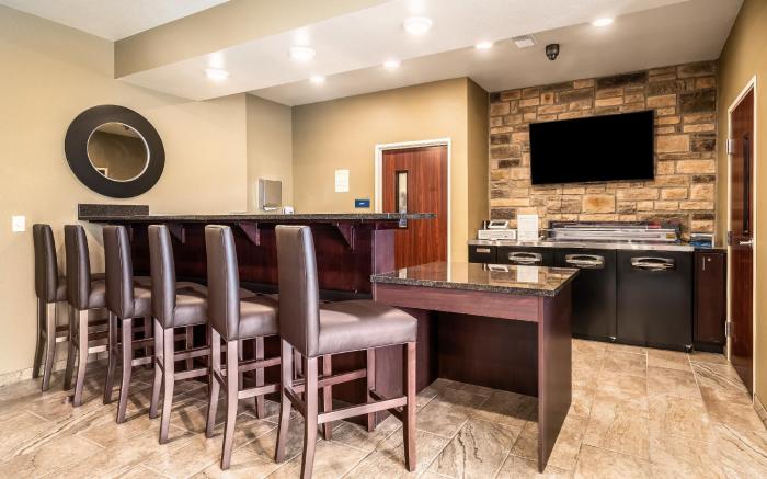 Cobblestone Hotel & Suites - Andrews