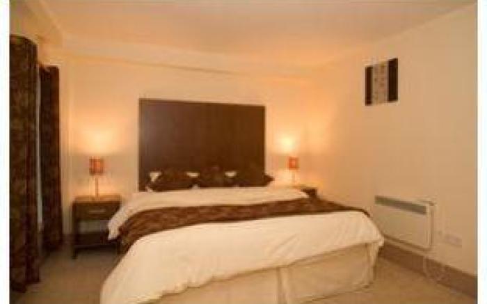 The Gateway Hotel