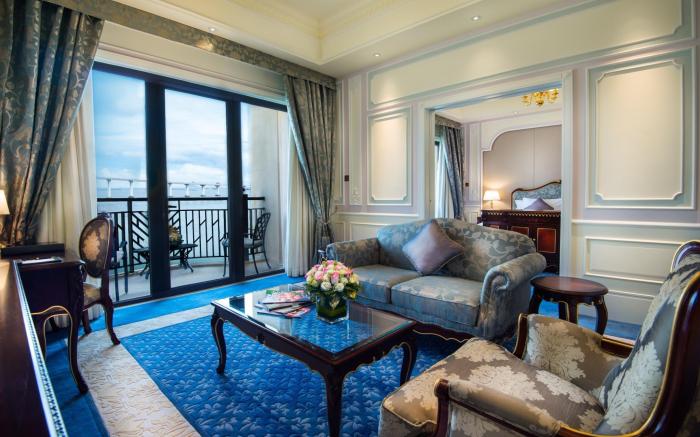 Legend Palace Hotel