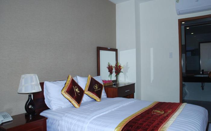 GOLF STAR HOTEL