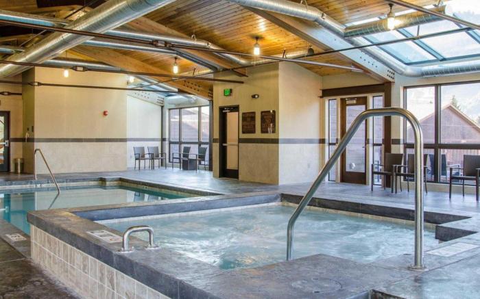 49'er Inn & Suites