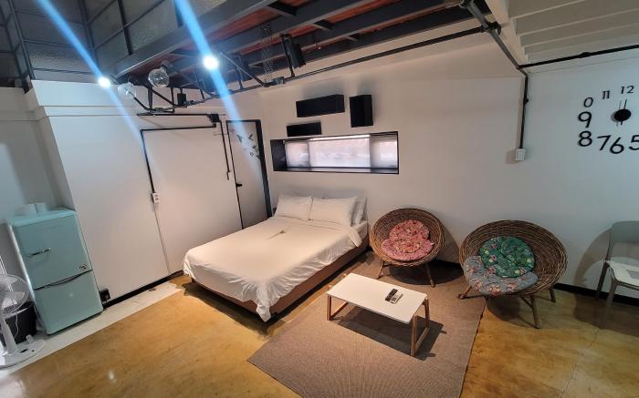 Soar Hotel