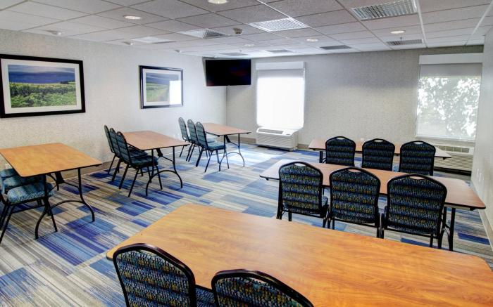 Holiday Inn Express & Suites Sioux City-South By IHG