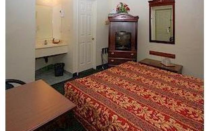 Legend Hotel Hollywood