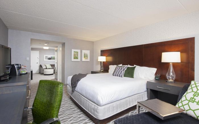 DoubleTree by Hilton Hotel Chicago - North Shore Conference Center
