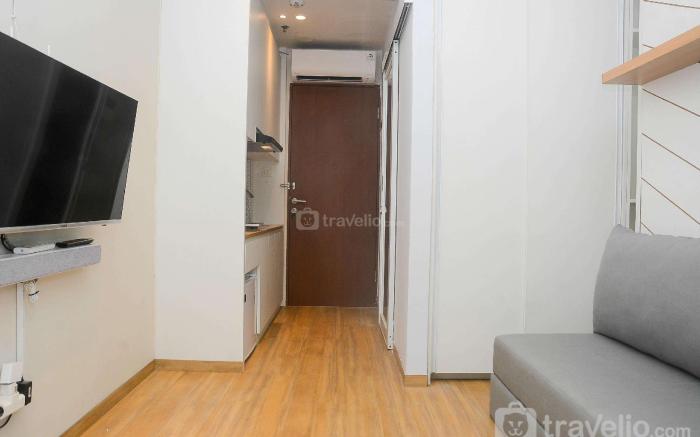 Best Studio with Wall Bed Tifolia Apt By Travelio