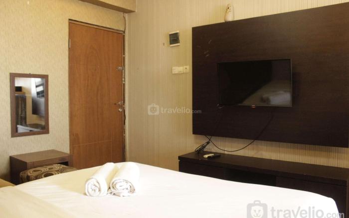 Comfy Studio at Gateway Cicadas Apt By Travelio