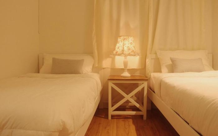 Secret Garden 9pax Rustic Homestay Near Jonker Chicken Rice Street Red House
