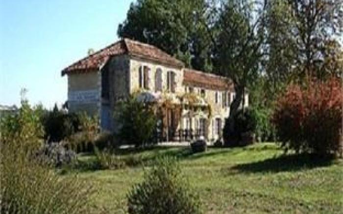 Logis L'Auberge de Larressingle