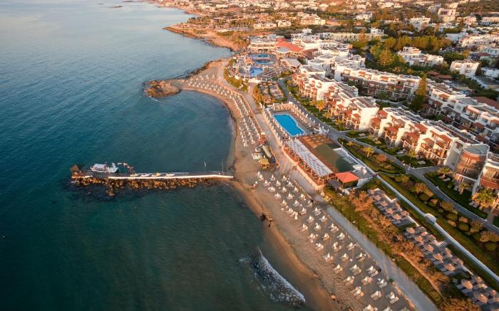 Alexander Beach Hotel & Village