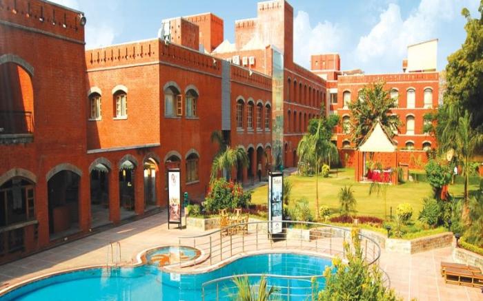 Hotel Cambay Sapphire - Gandhinagar