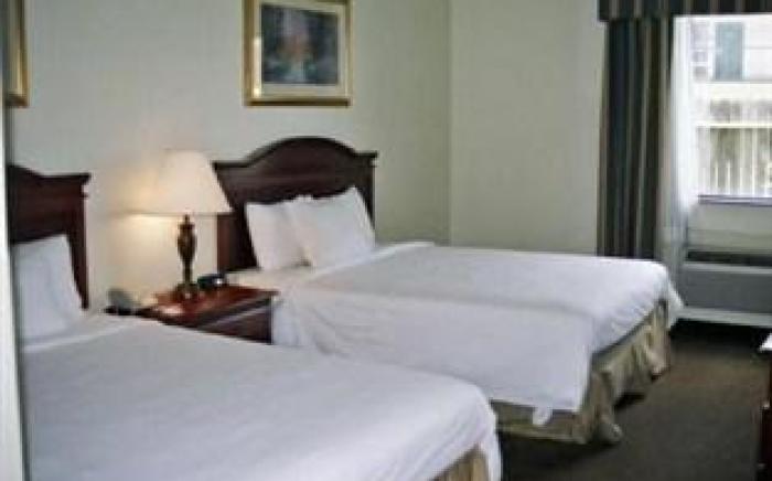 Holiday Inn Express Hotel & Suites Greenville By IHG