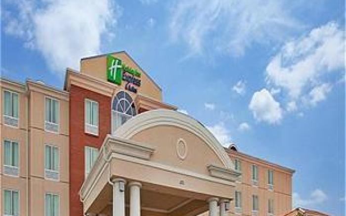 Holiday Inn Express Hotel & Suites Kansas City - Grandview By IHG