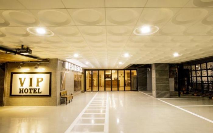 Yeongdeungpo VIP Hotel