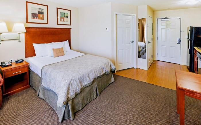 Hawthorn Extended Stay by Wyndham Ardmore