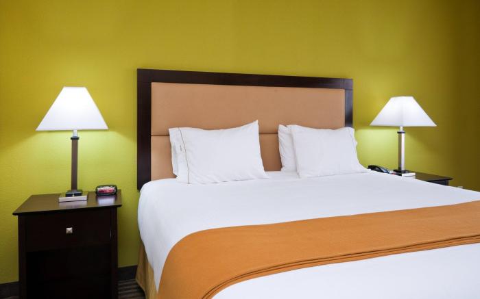 Holiday Inn Express Hotel & Suites Greenville By IHG