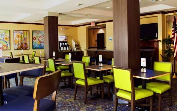 Holiday Inn Express Hotel & Suites Waller By IHG