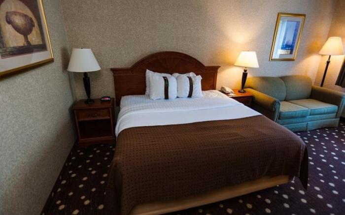 Holiday Inn Philadelphia South Swedesboro Hotel By IHG