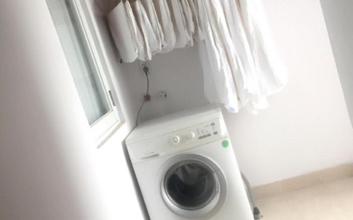 Modern 3BR Apartment • Kitchen • Washer • CHB