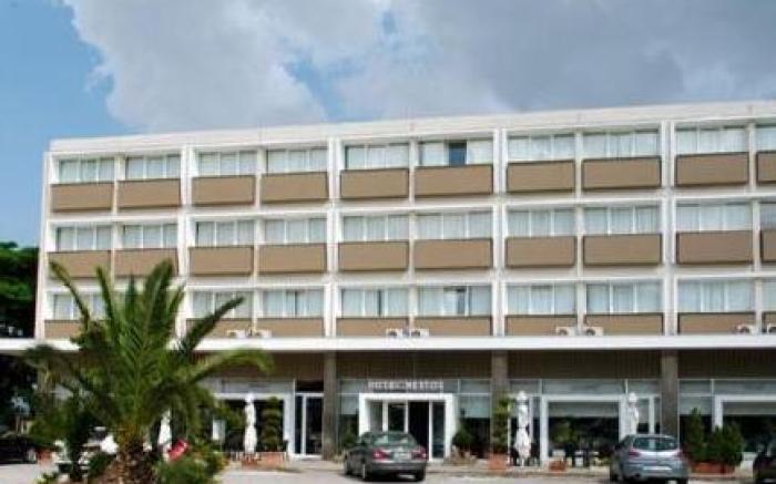 Nestos Hotel