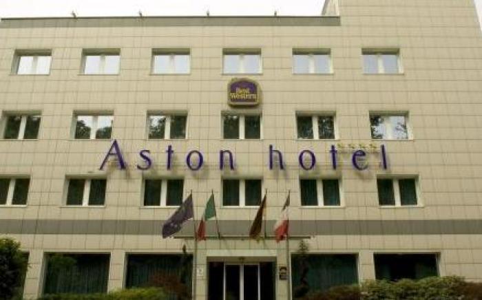 Aston Hotel