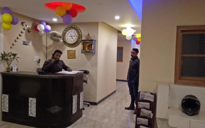 Airport Mahal Hotel & Spa