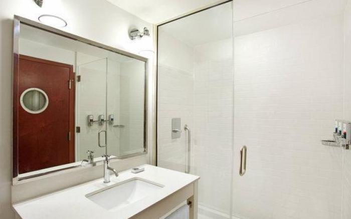 Four Points by Sheraton Philadelphia City Center