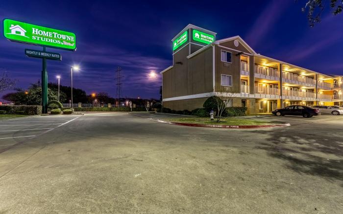 HomeTowne Studios Dallas - Mesquite