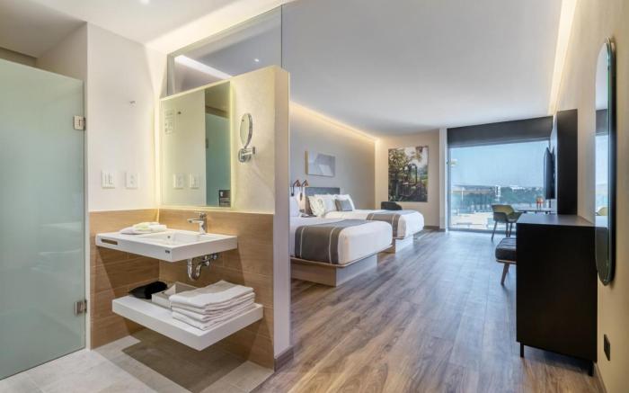 City Express Plus by Marriott San Luis Potosí