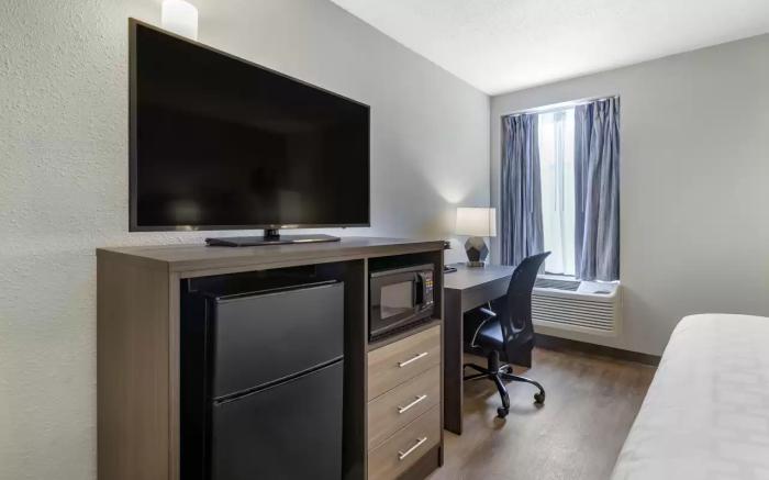 Clarion Pointe Raleigh Midtown