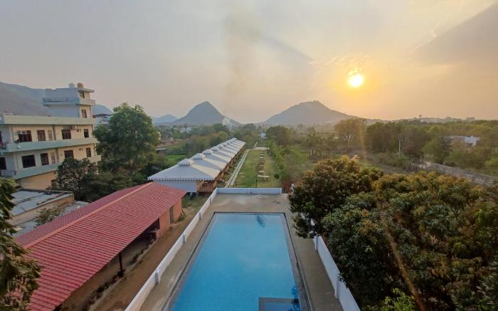 Royal Pushkar Camps