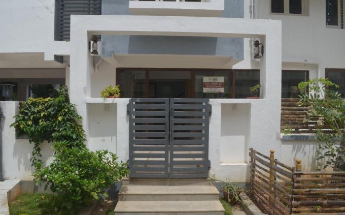 Blackroots Serviced Apartments