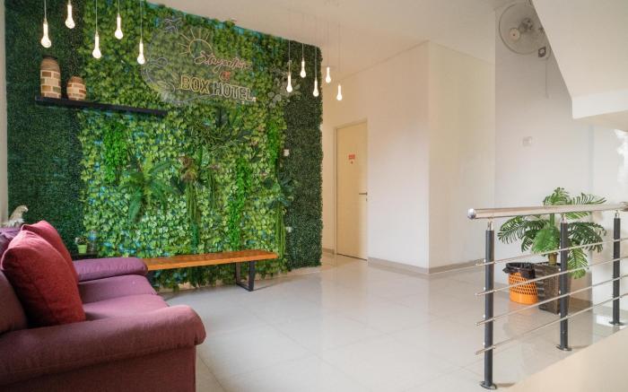 Sans Hotel Kupang Indah Surabaya by RedDoorz
