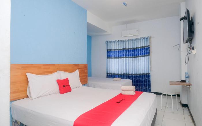 RedDoorz @ Jalan Brigjend Katamso Medan 2