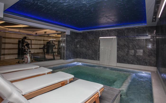 Melrose Rethymno by Mage Hotels
